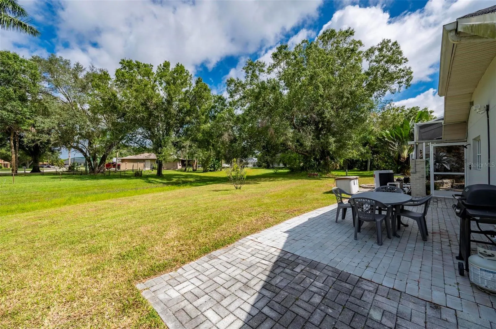 25688 DEEP CREEK BLVD