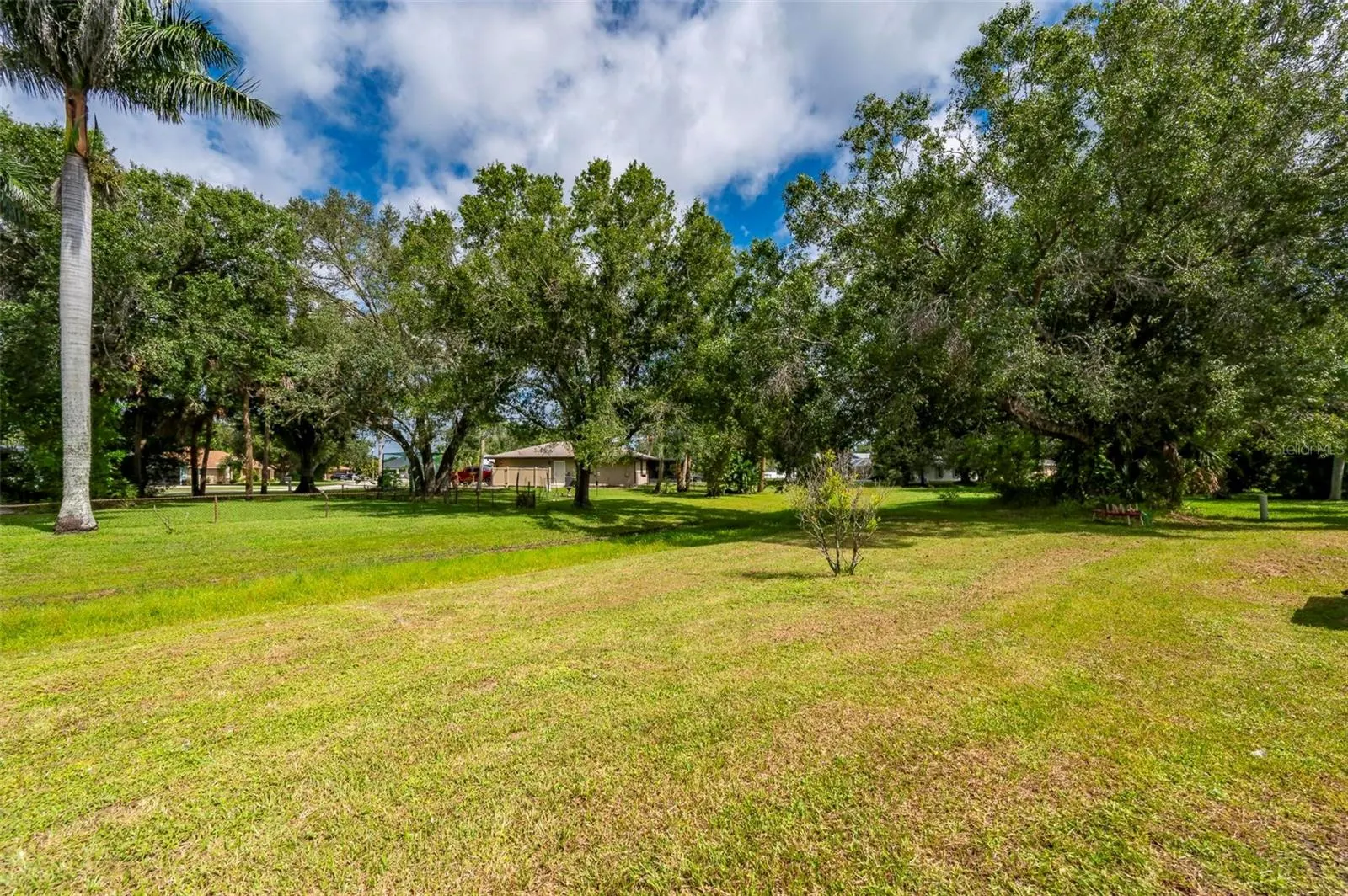 25688 DEEP CREEK BLVD