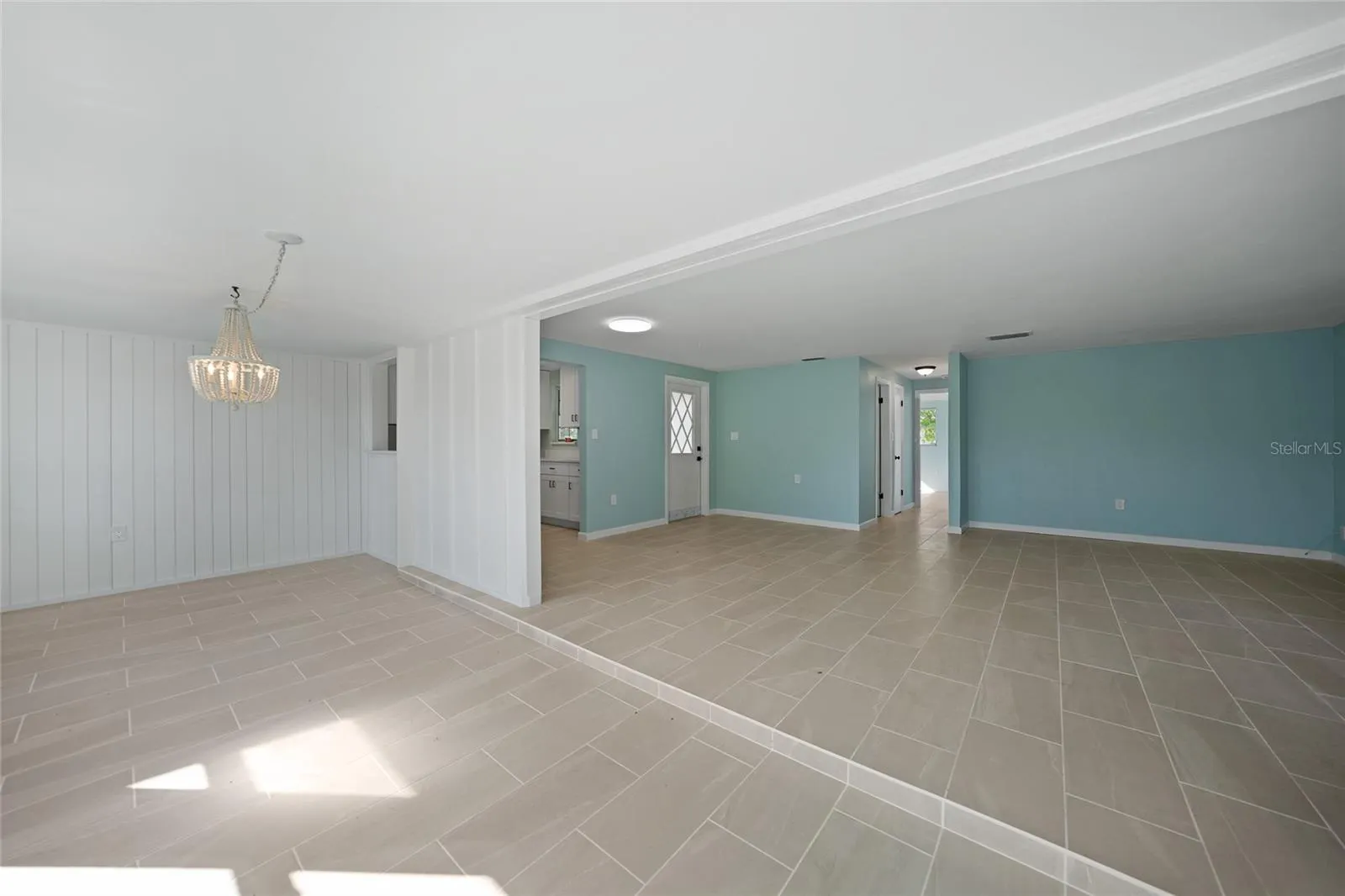 146 FRANCIS DR NE