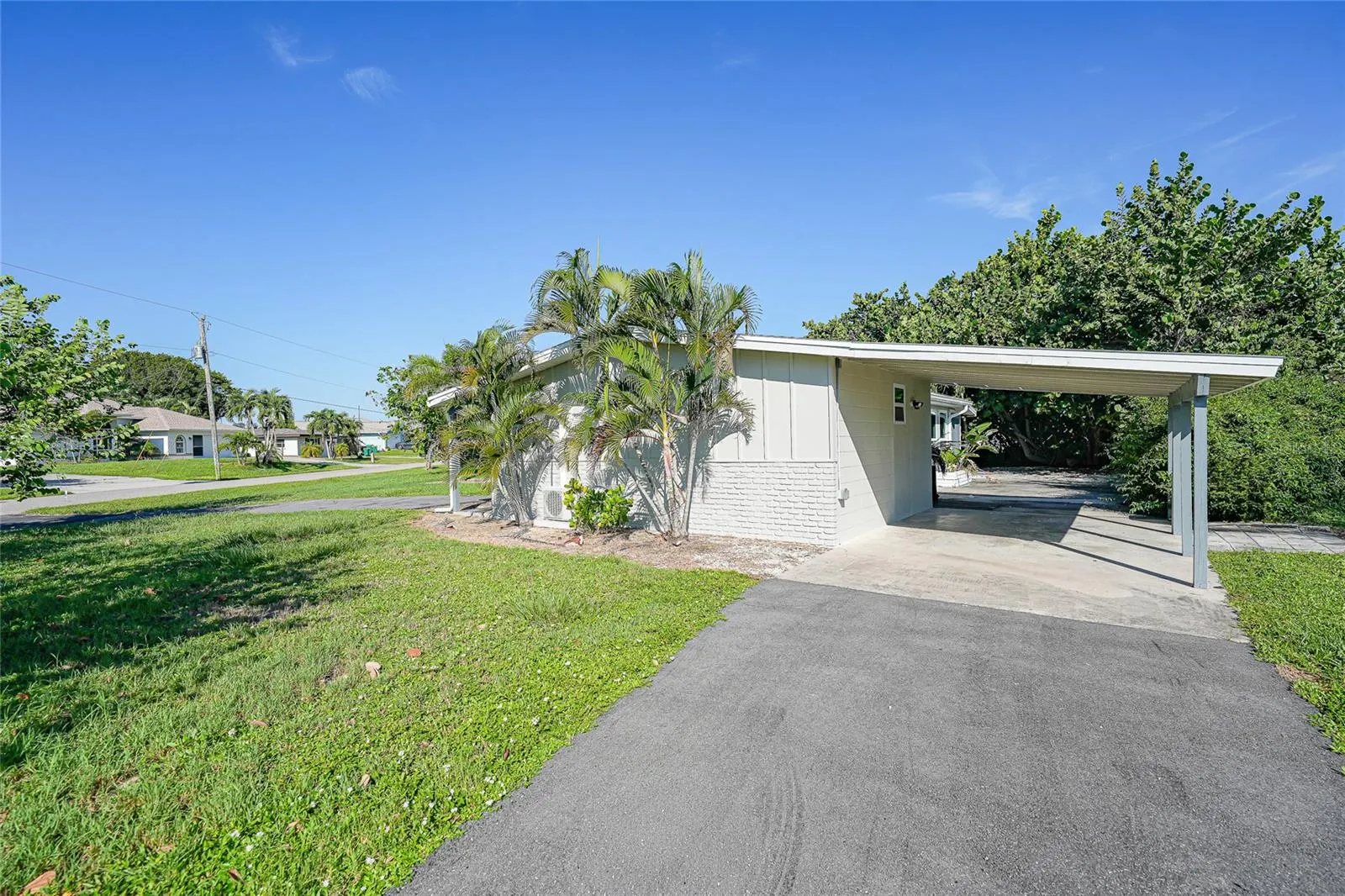 146 FRANCIS DR NE
