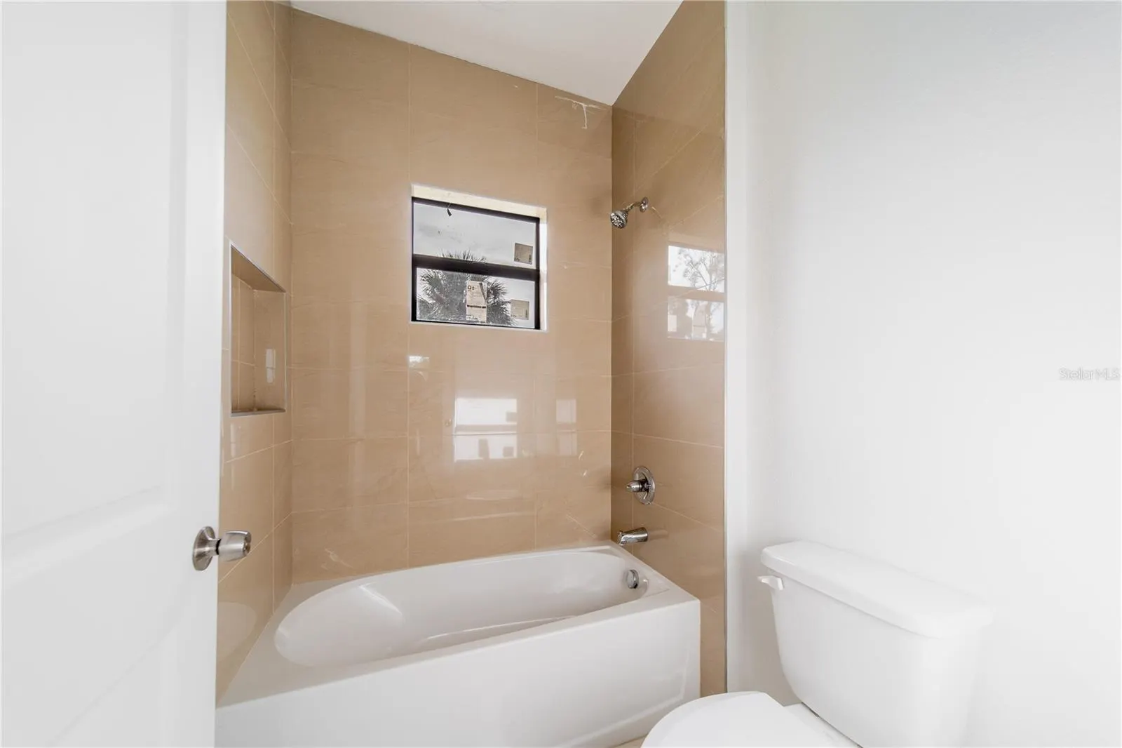 15089 ALDAMA CIR