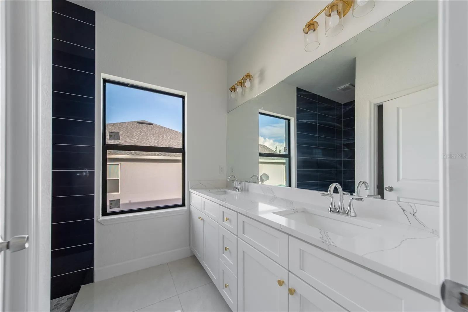 15089 ALDAMA CIR