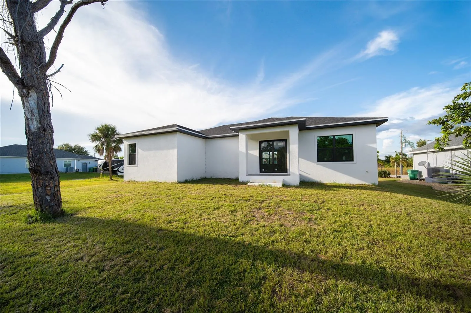 15089 ALDAMA CIR