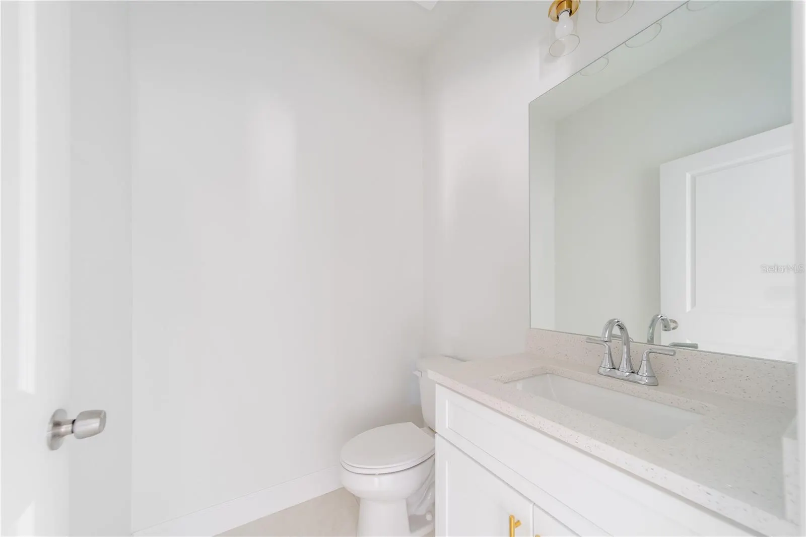 15089 ALDAMA CIR