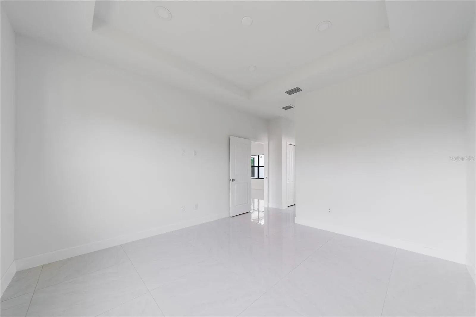 15089 ALDAMA CIR