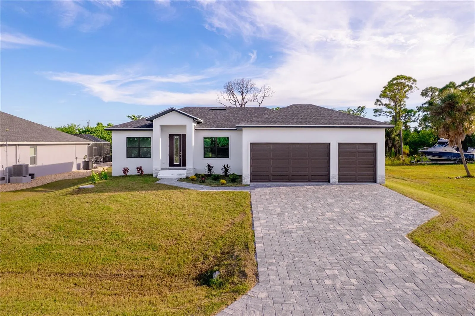 15089 ALDAMA CIR