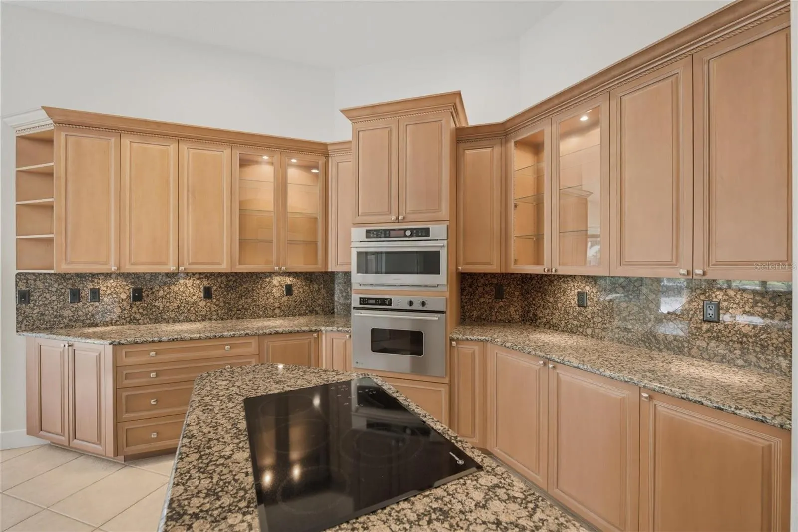 1700 LOS ALAMOS DR