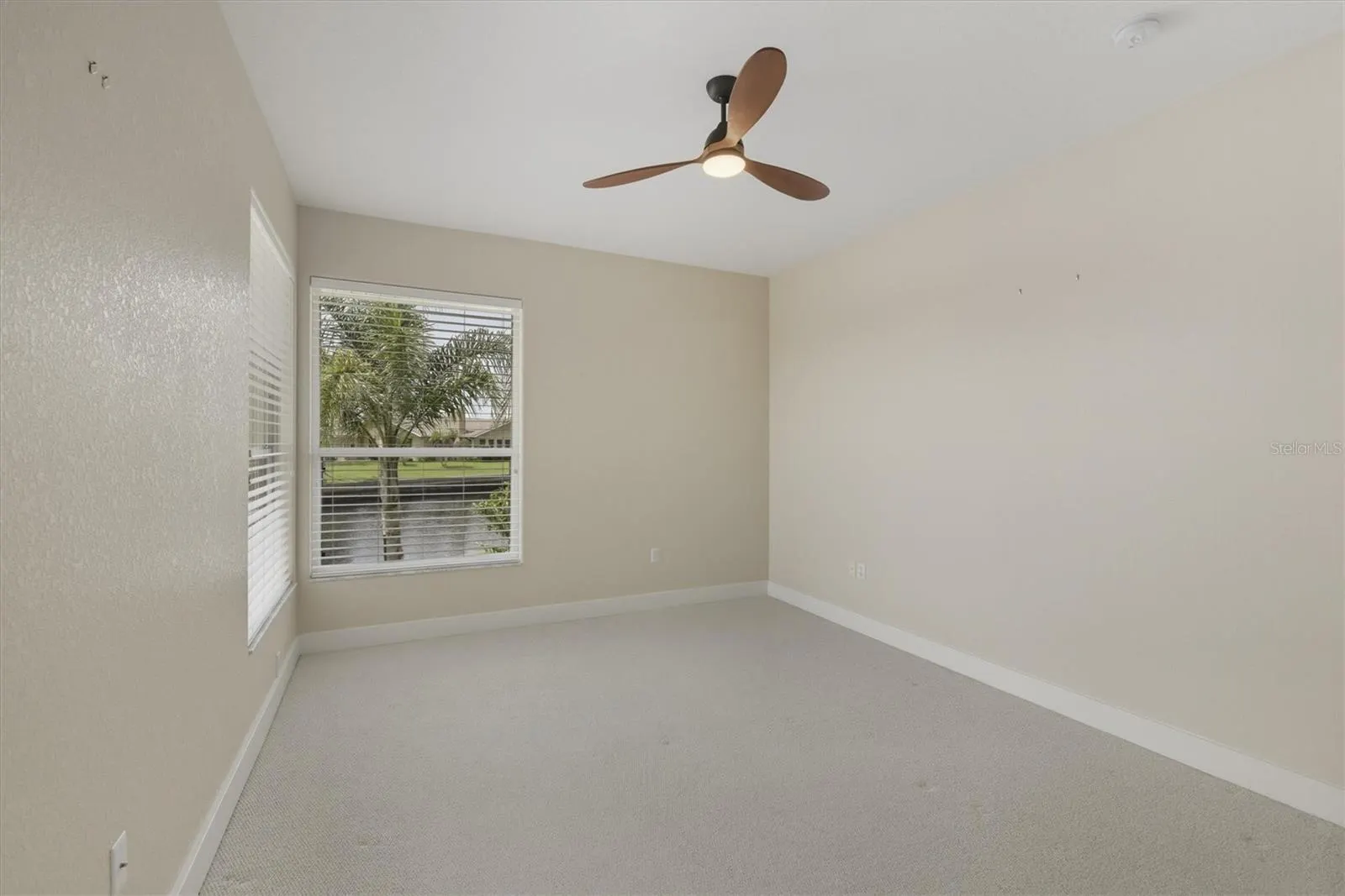 1700 LOS ALAMOS DR
