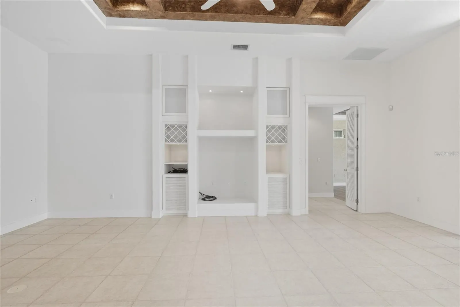 1700 LOS ALAMOS DR