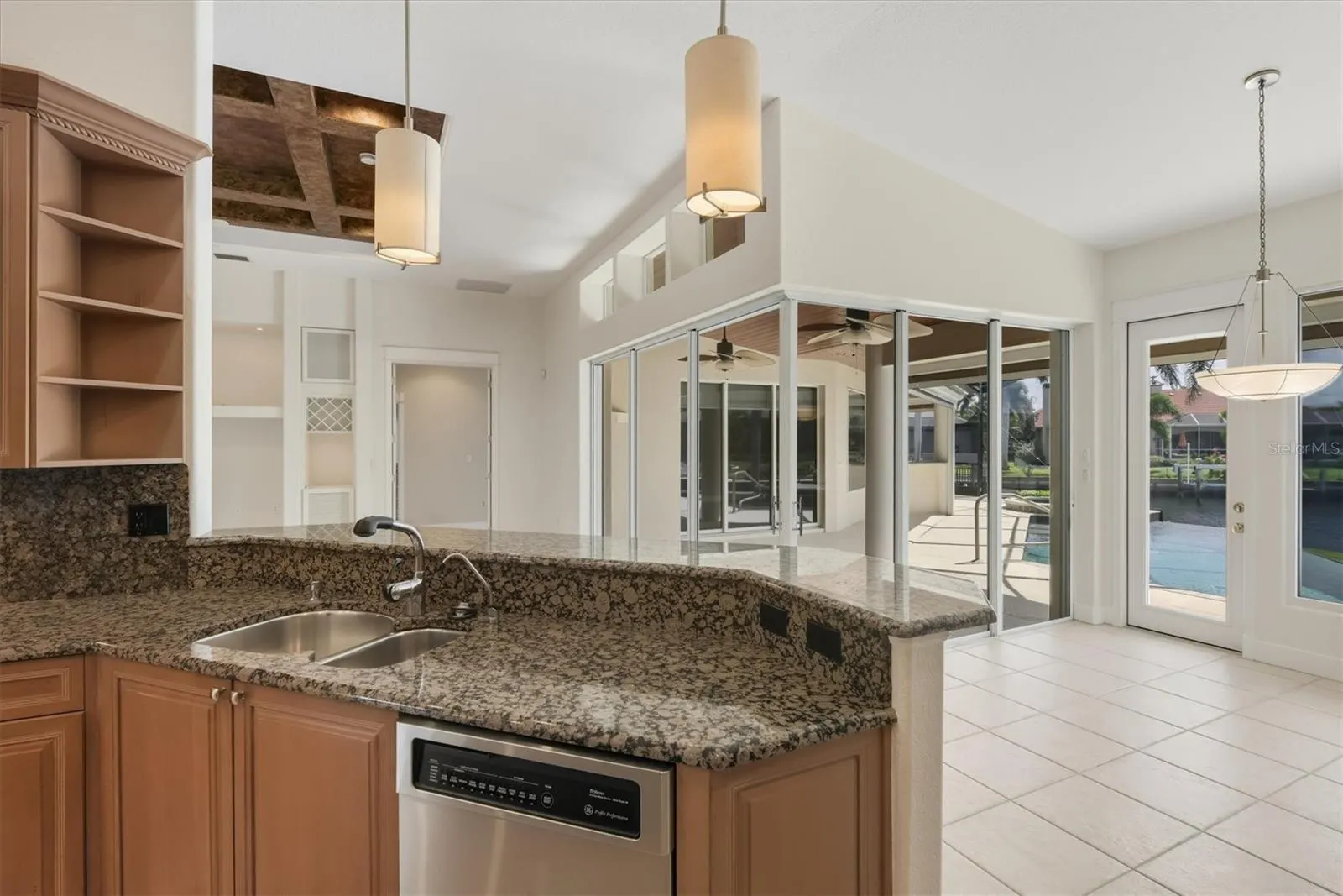 1700 LOS ALAMOS DR