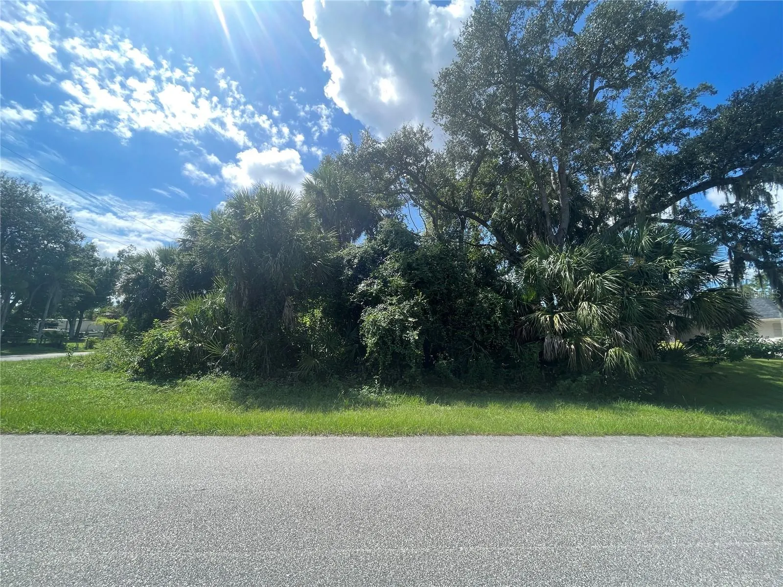 SNYDER   (LOT 6 BLOCK 1019)