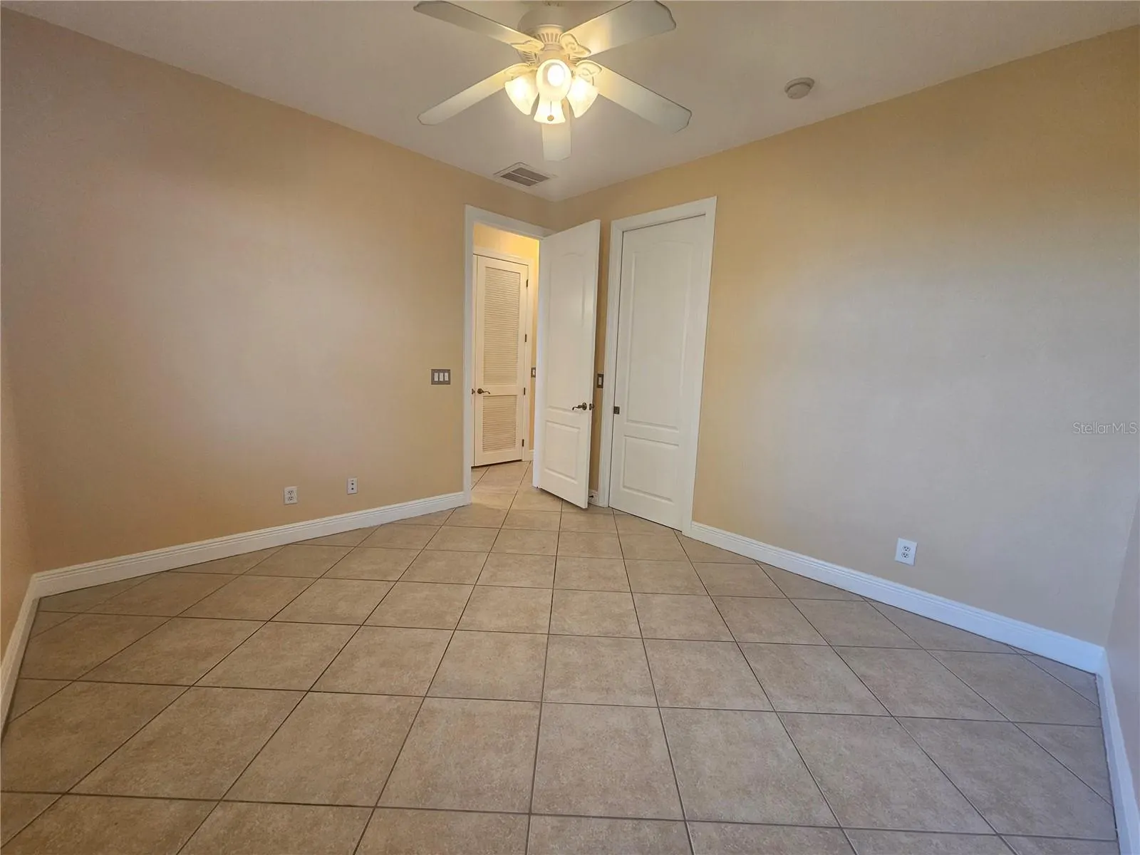 231 CULTURAL PARK BLVD S #C, #C