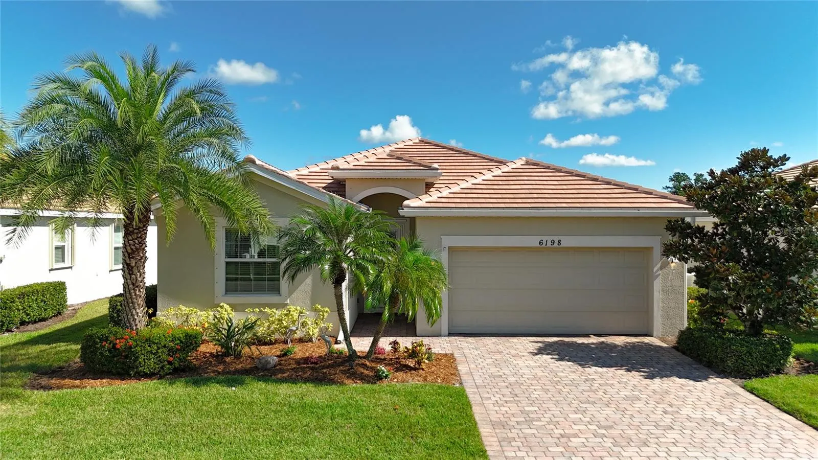 6198 GRAND CYPRESS BLVD