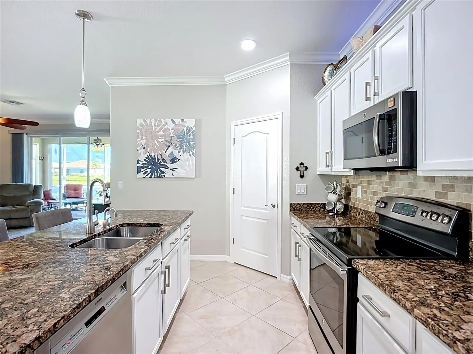 6198 GRAND CYPRESS BLVD