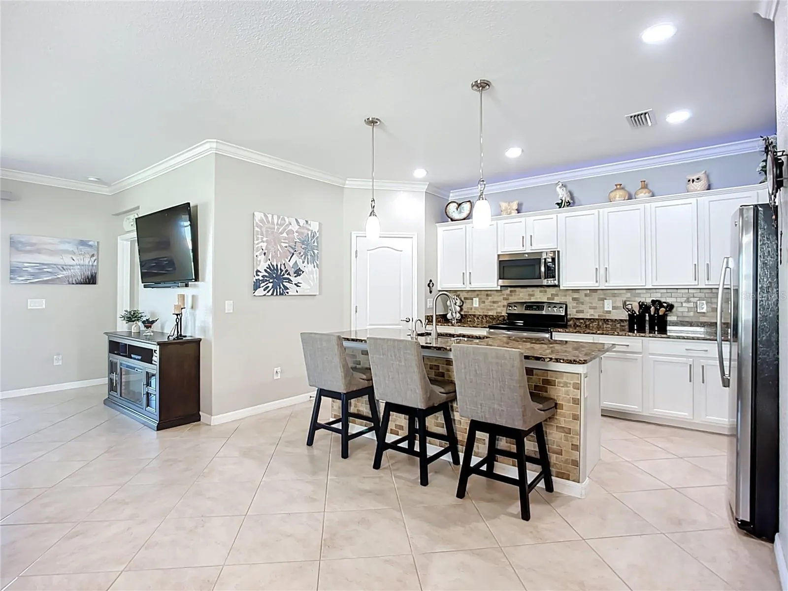 6198 GRAND CYPRESS BLVD