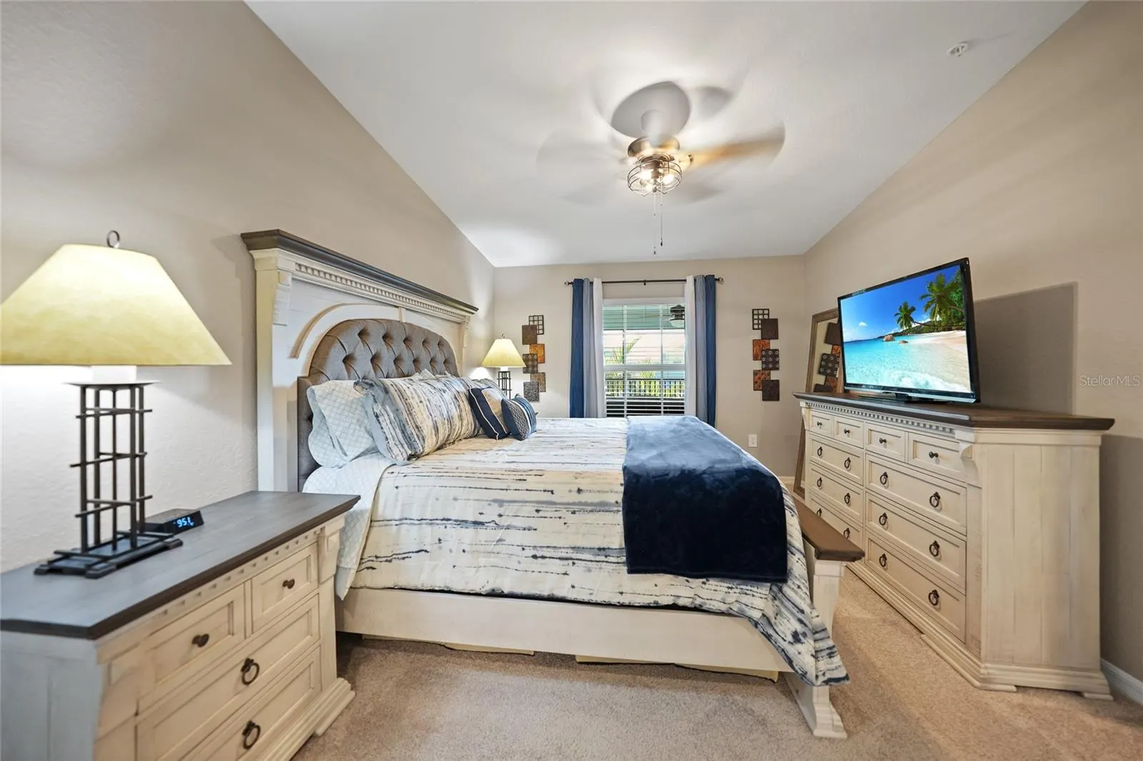 14271 HERITAGE LANDING BLVD #1526, #1526
