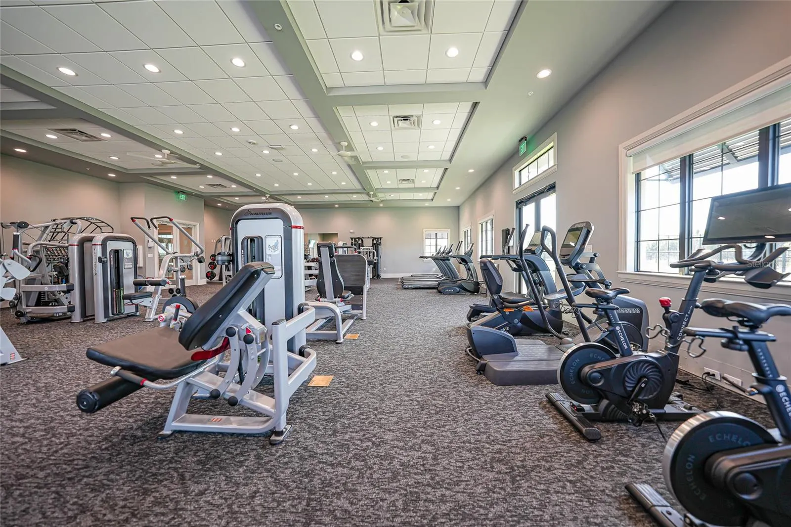 14271 HERITAGE LANDING BLVD #1526, #1526