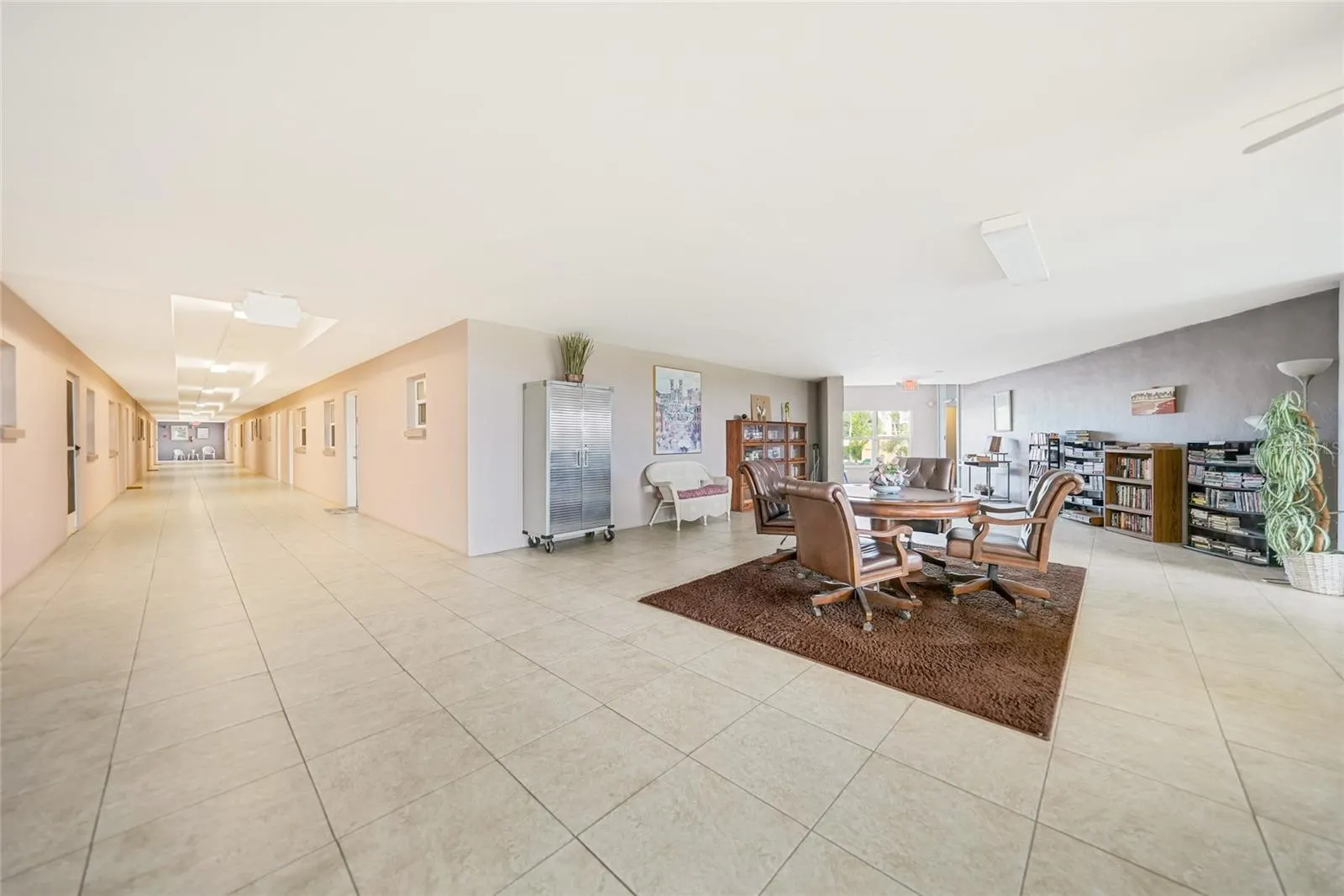 3100 HARBOR BLVD #315, #315