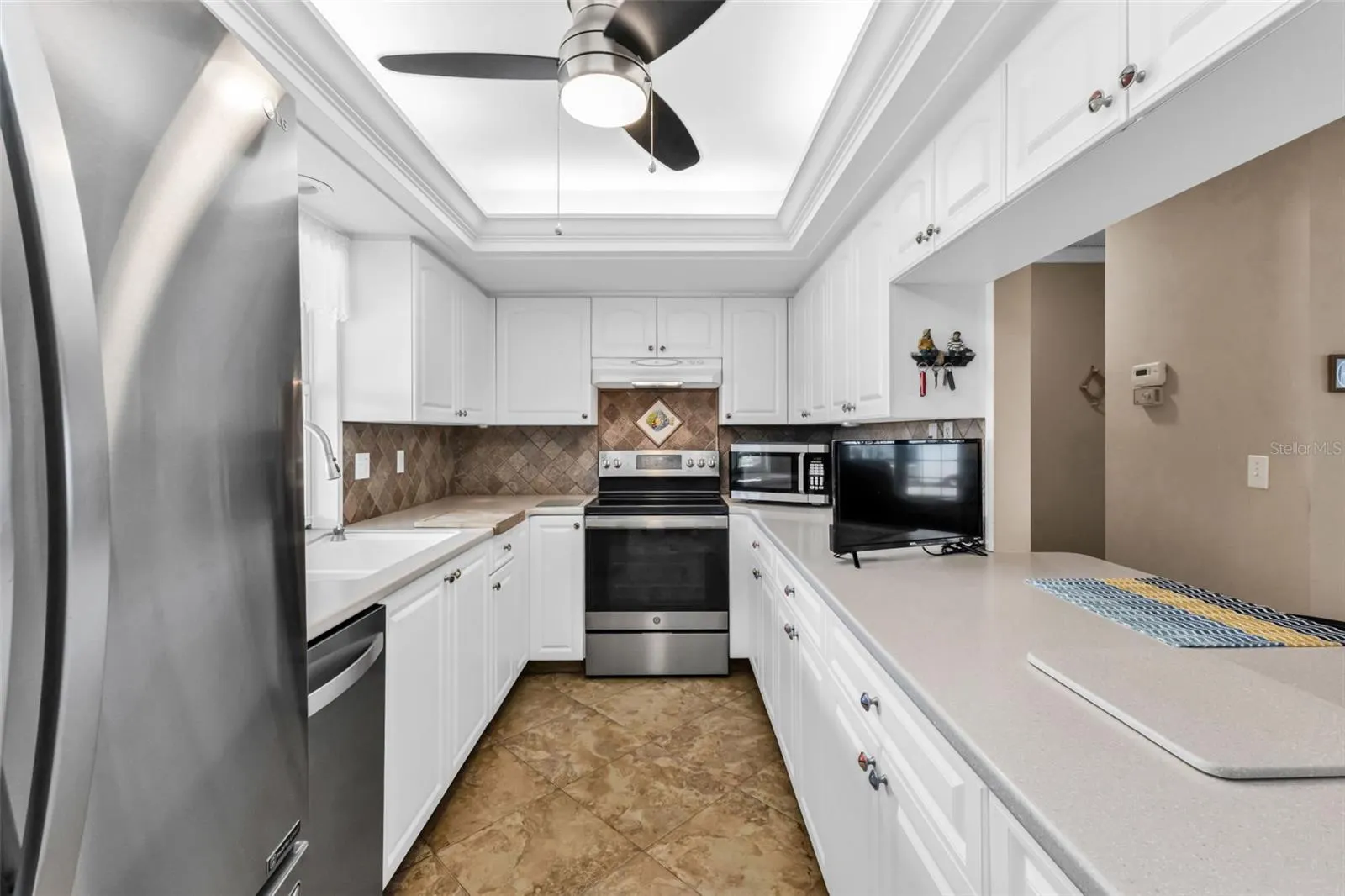 1565 SAN MARINO CT