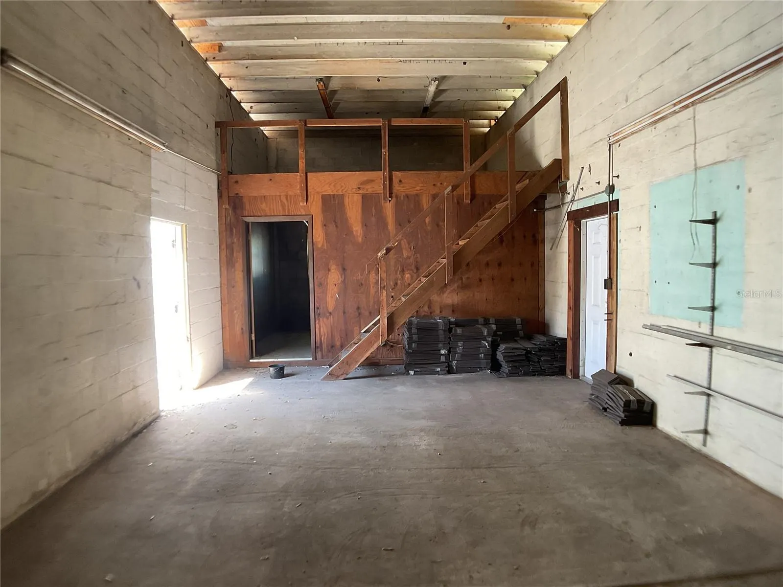 4460 SW HIGHWAY 17
