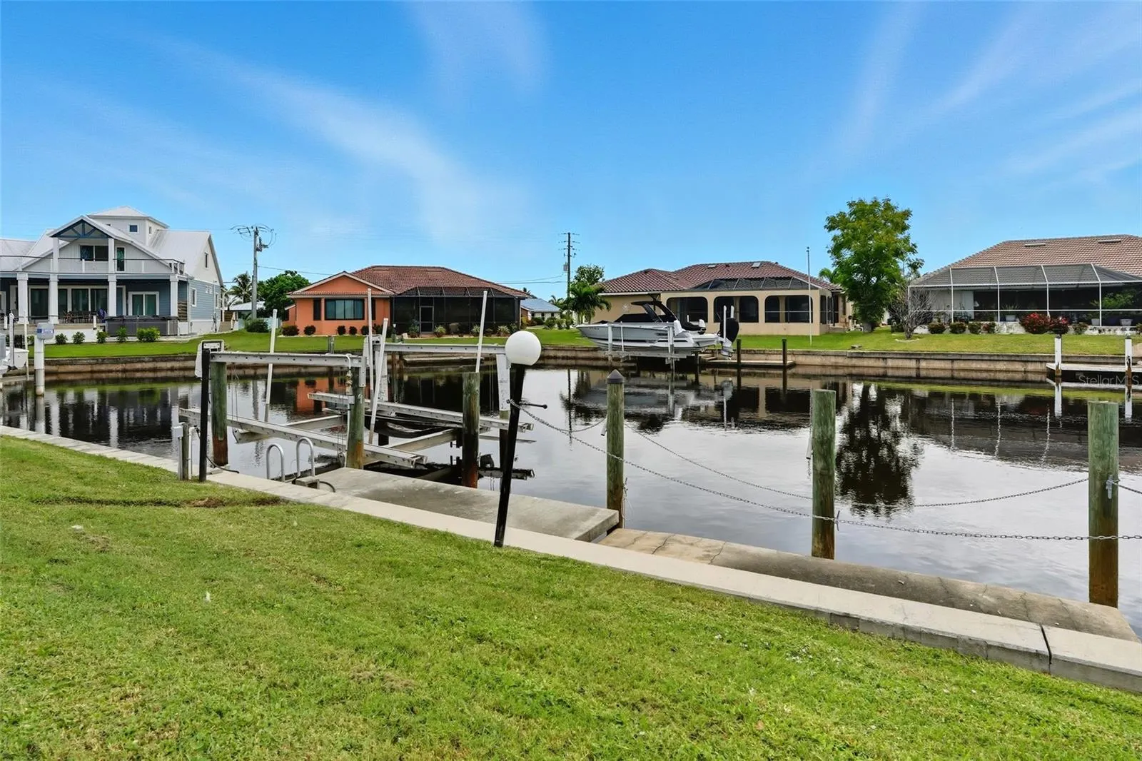 260 CORONADO DR