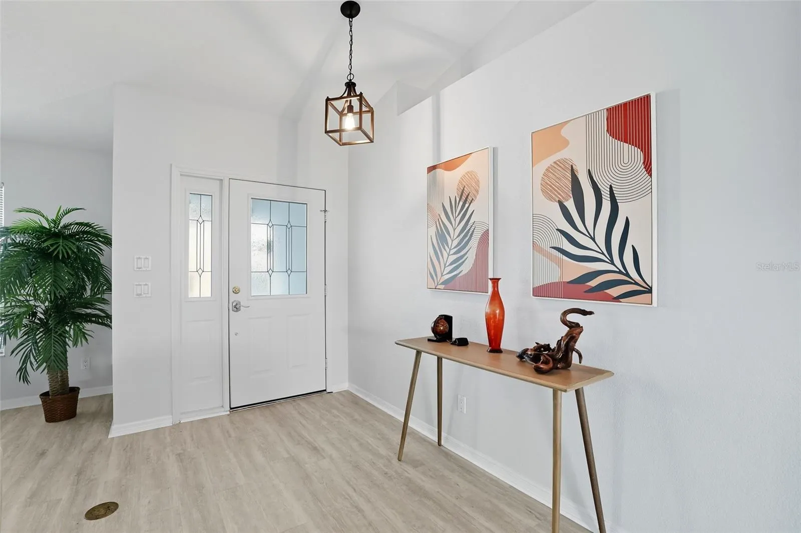 260 CORONADO DR