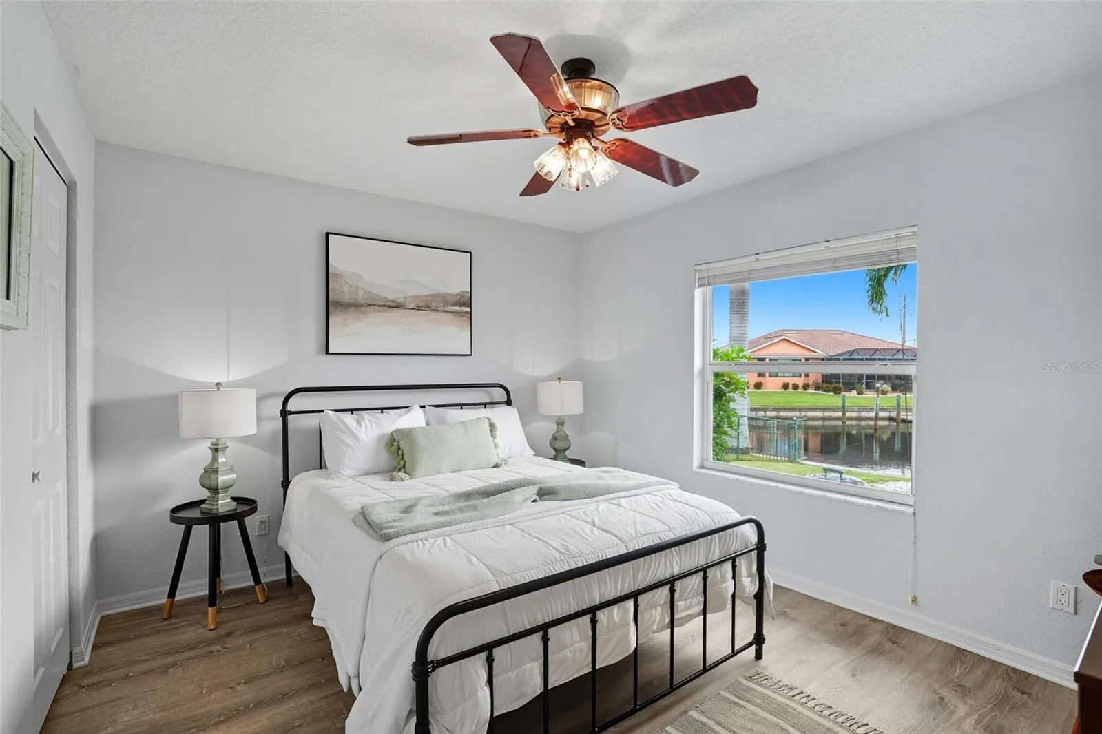 260 CORONADO DR