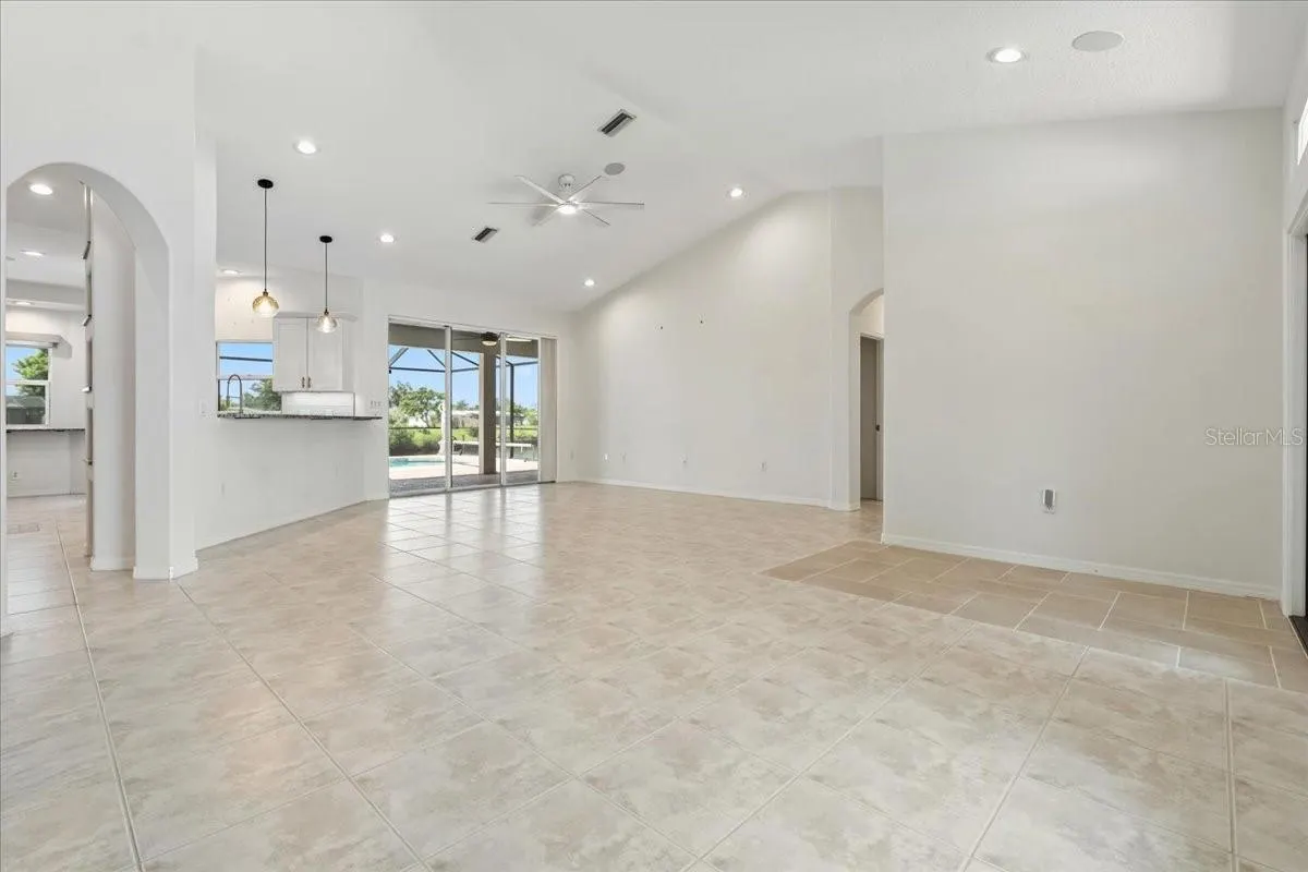 8680 QUINN CT