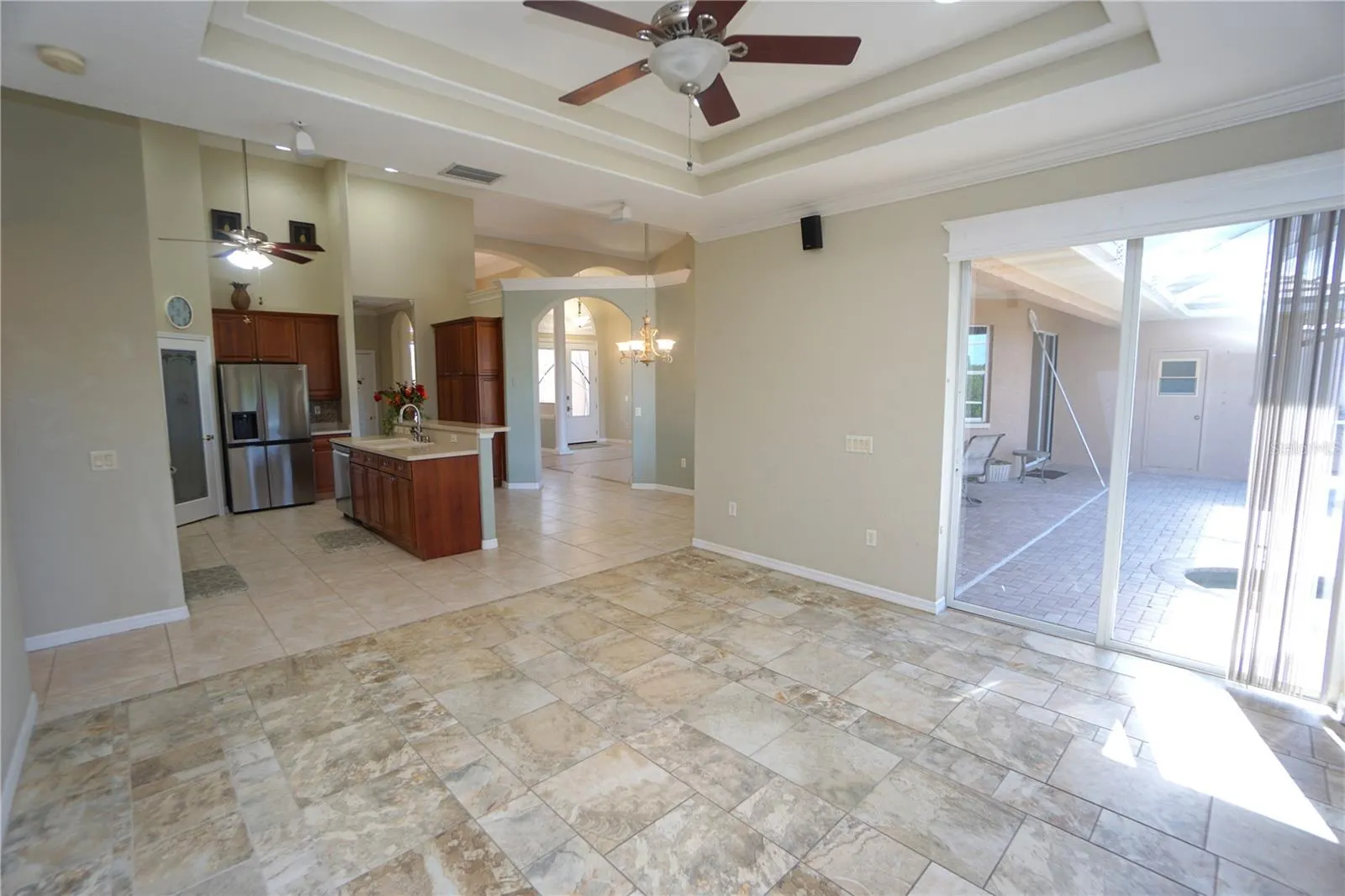653 MACEDONIA DR