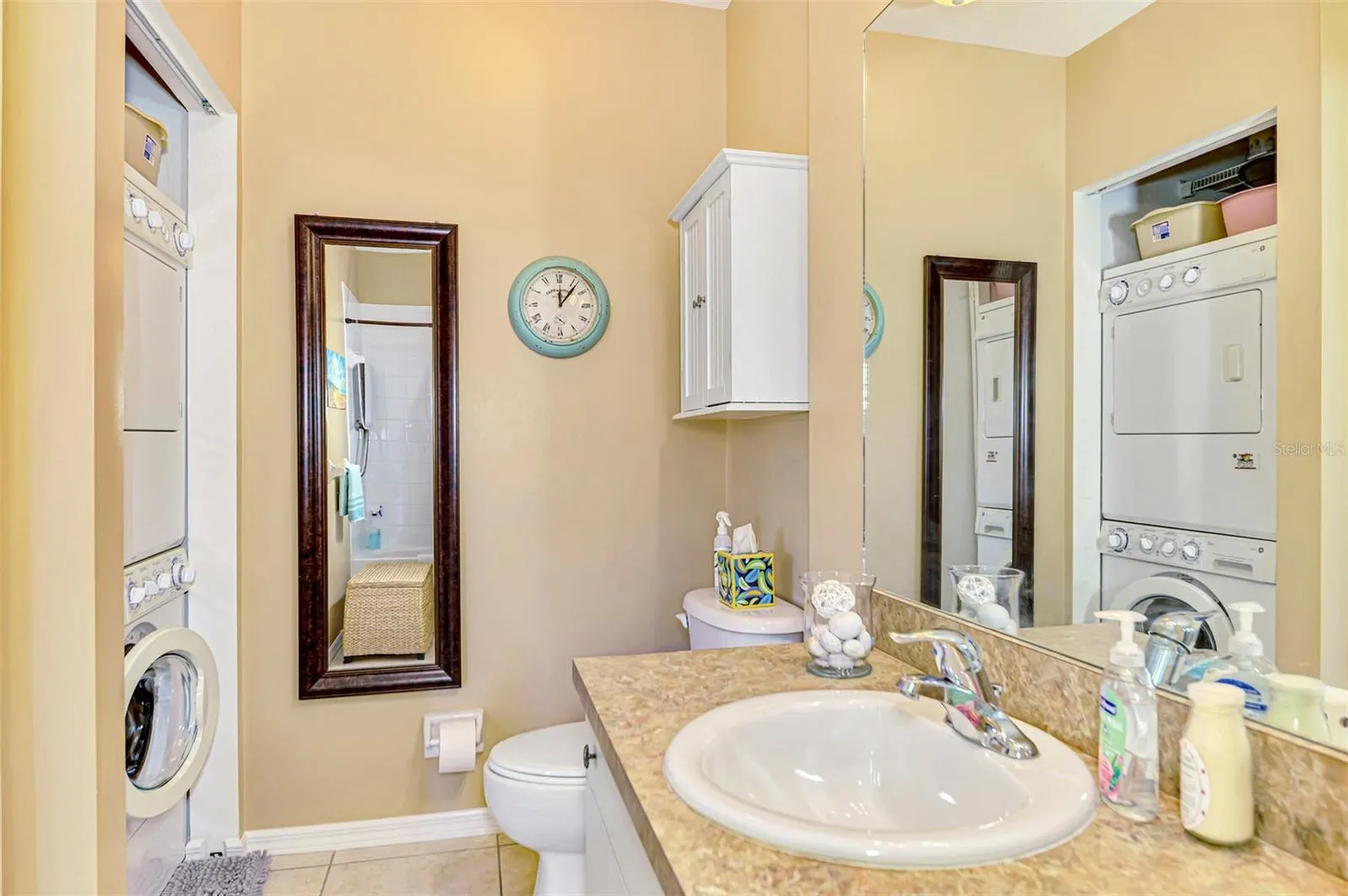 2040 WILLOW HAMMOCK CIR #104, #104