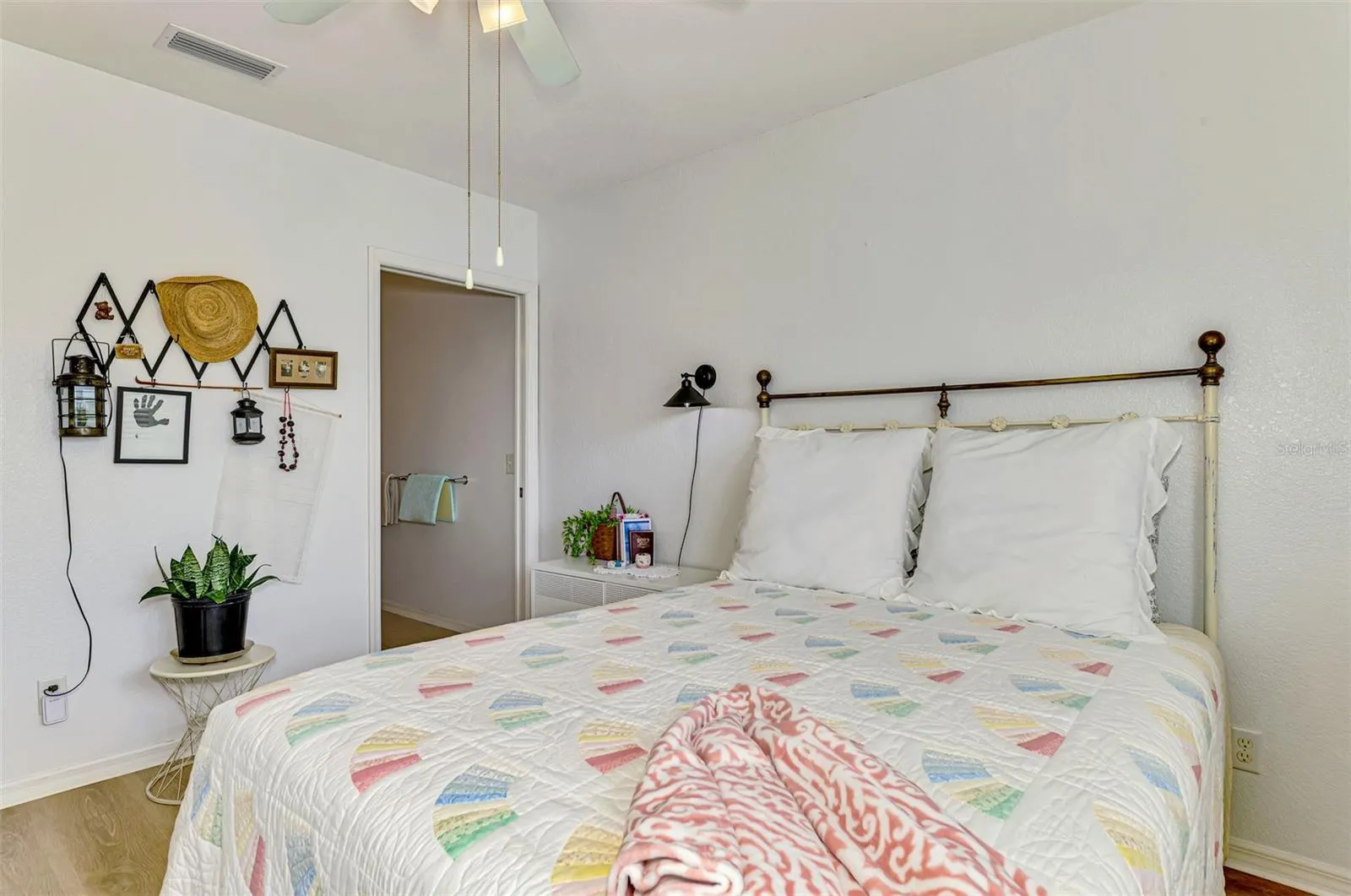2040 WILLOW HAMMOCK CIR #104, #104