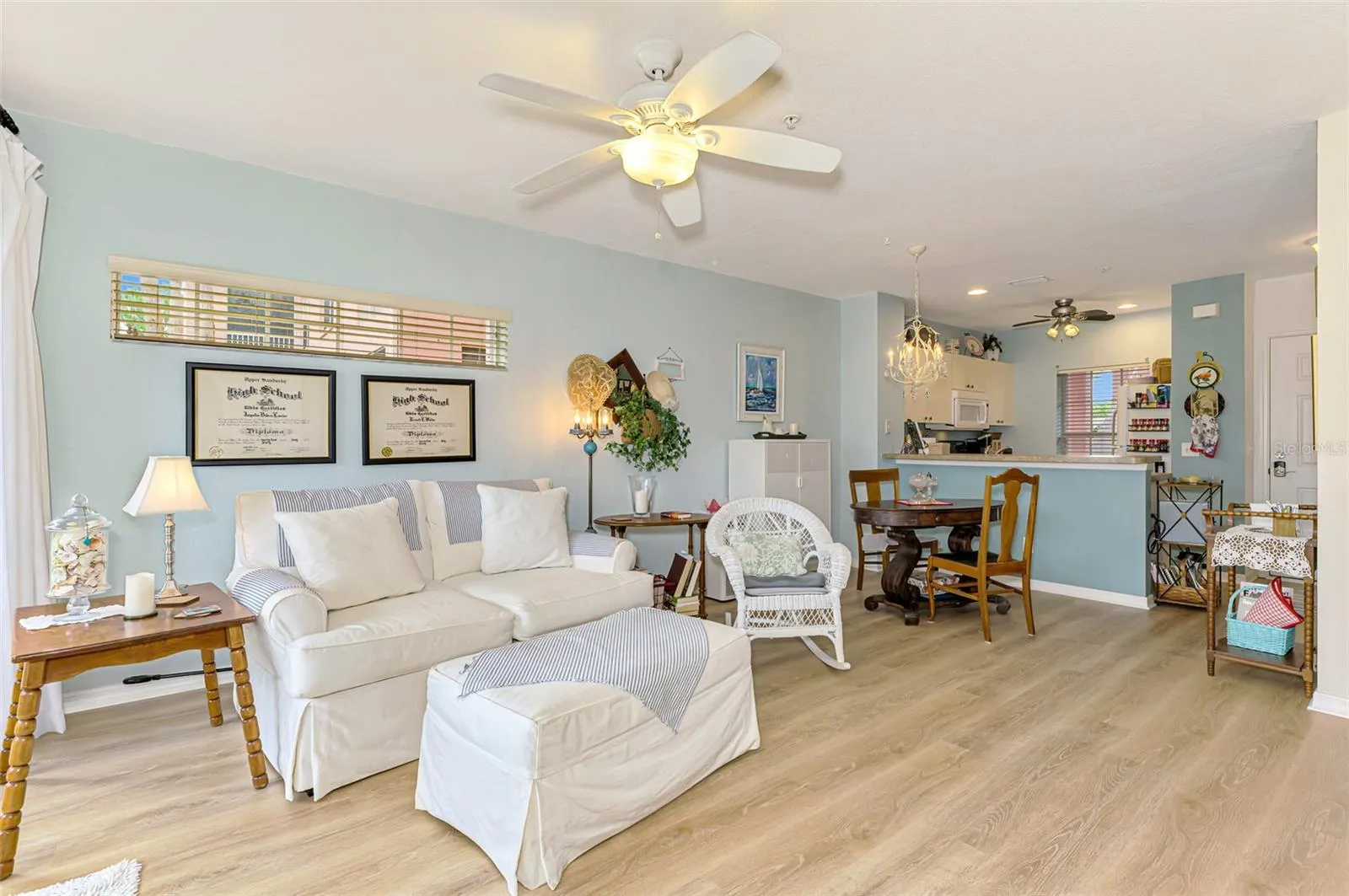 2040 WILLOW HAMMOCK CIR #104, #104