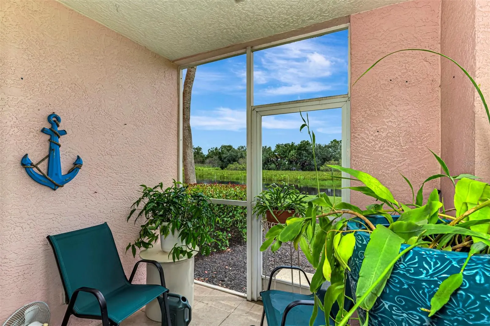 2040 WILLOW HAMMOCK CIR #104, #104