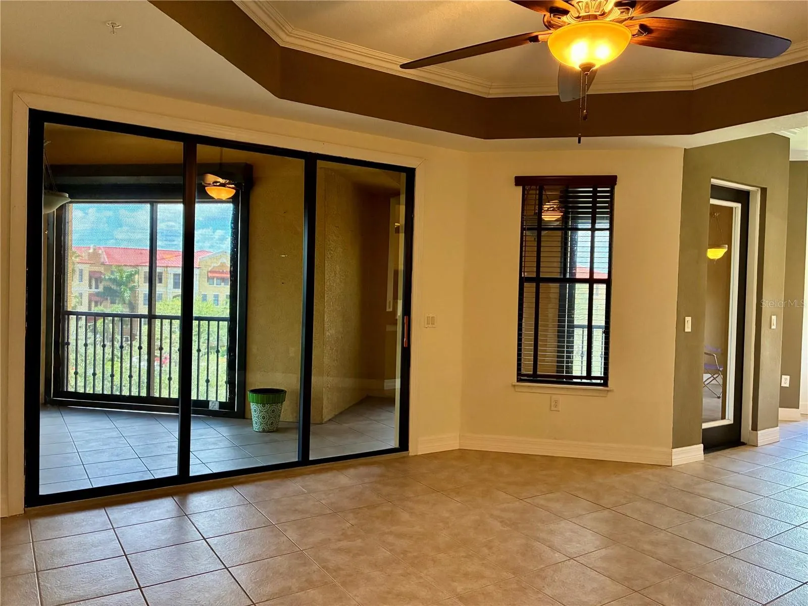 98 VIVANTE BLVD #98412, #98412