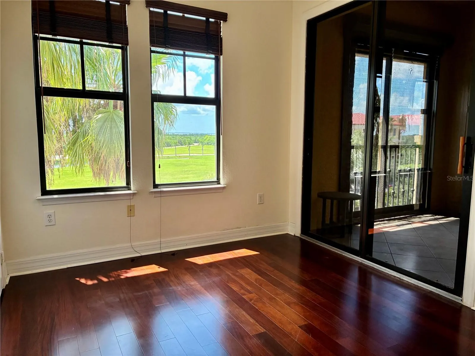 98 VIVANTE BLVD #98412, #98412