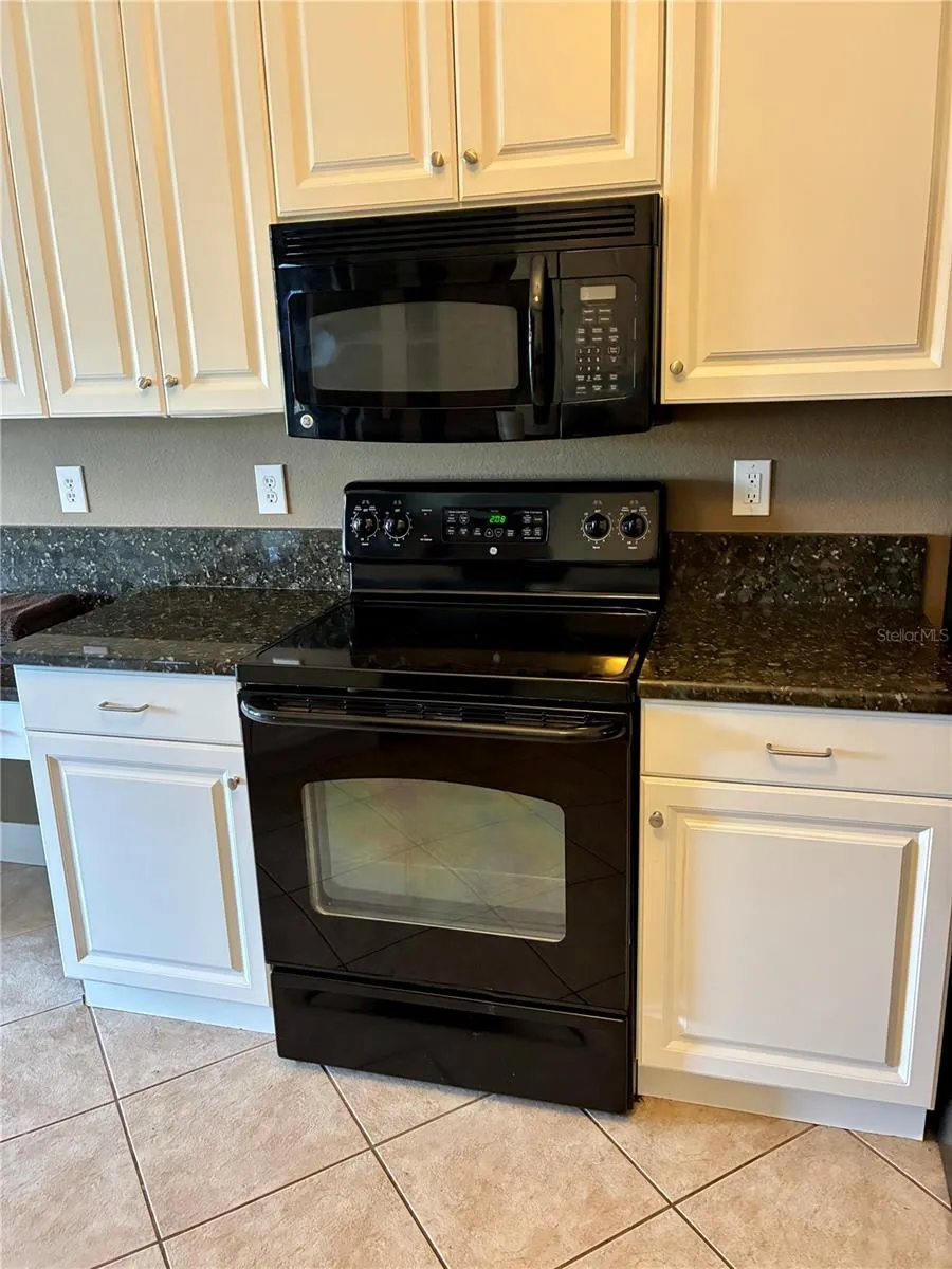 98 VIVANTE BLVD #98412, #98412