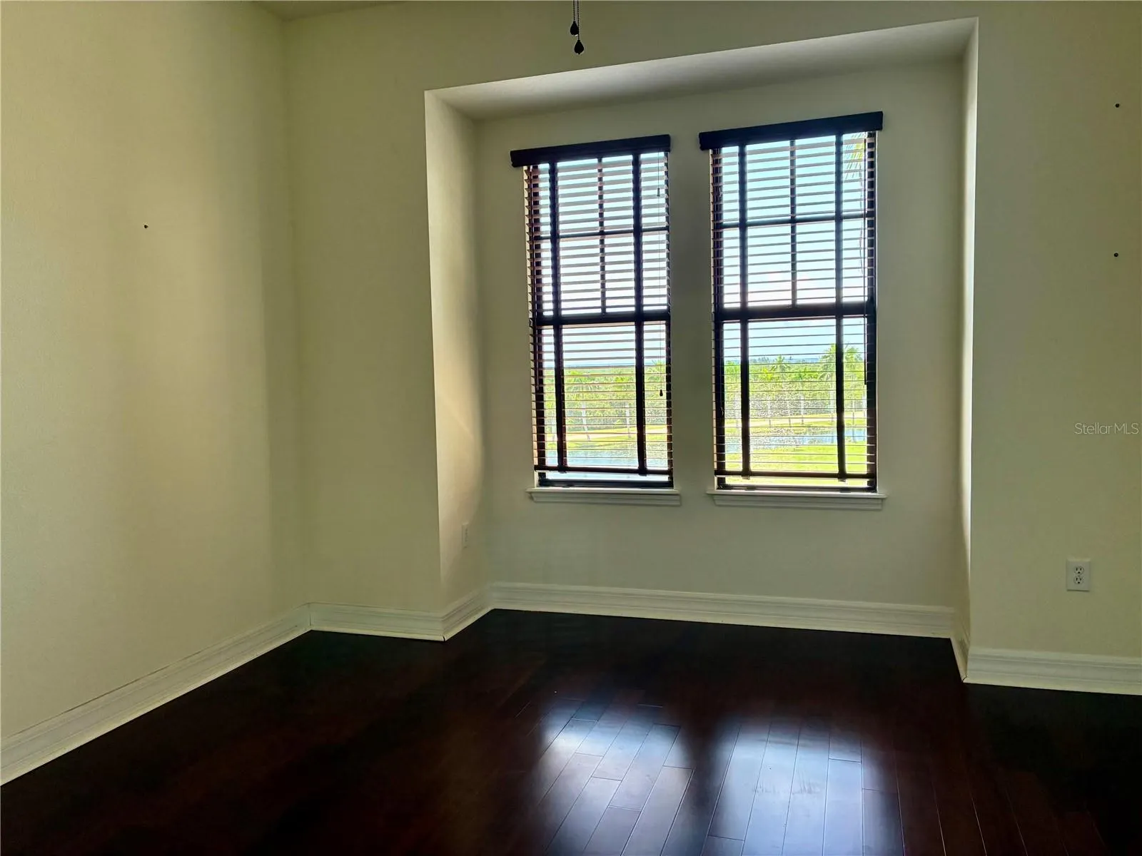 98 VIVANTE BLVD #98412, #98412