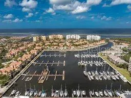 3220 SOUTHSHORE DR #22C, #22C