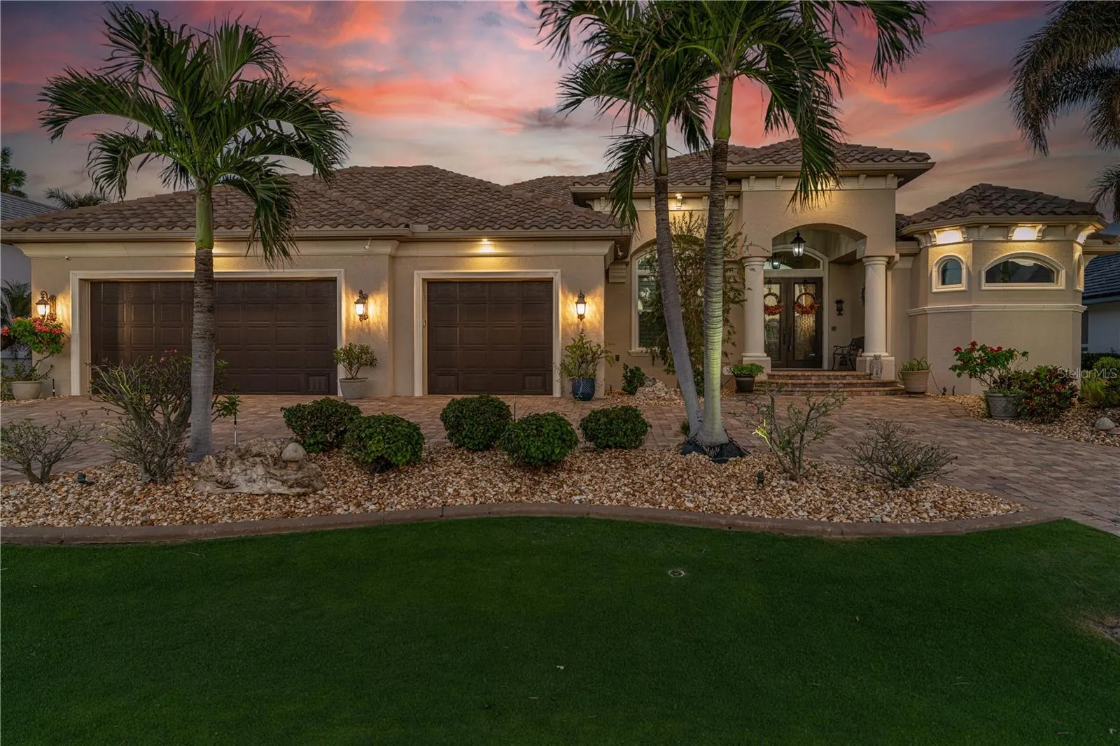 238 LIDO DR
