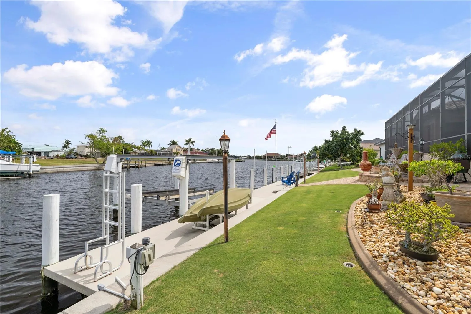 238 LIDO DR