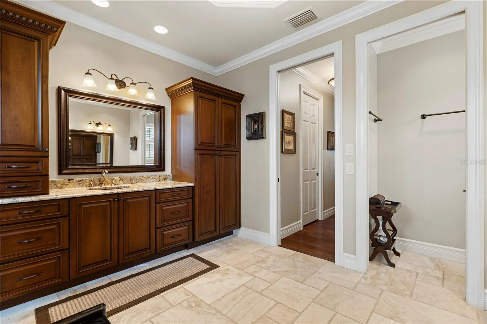 238 LIDO DR