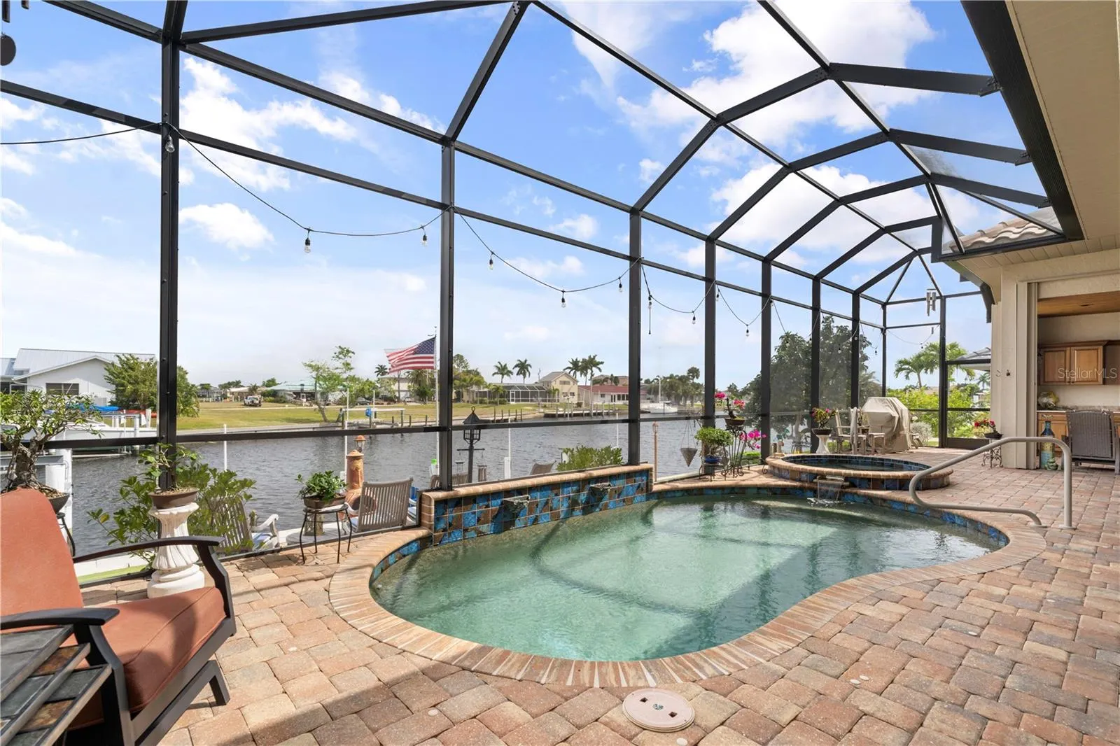 238 LIDO DR