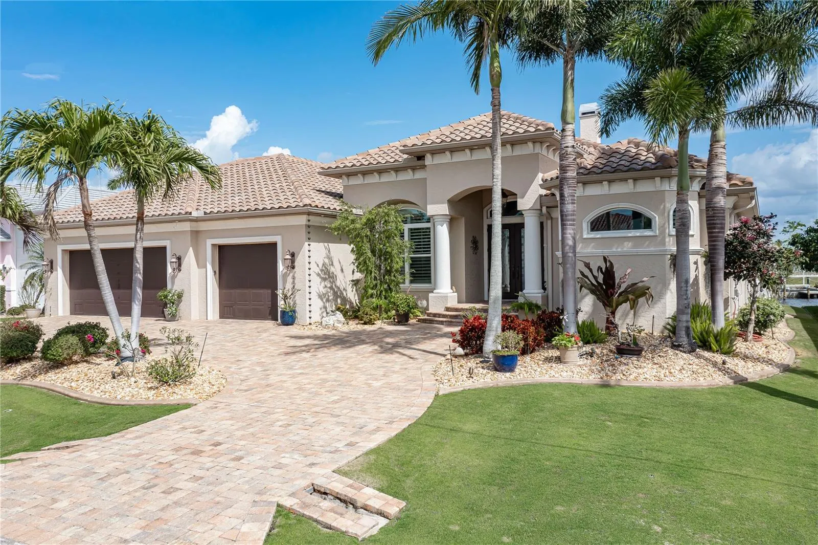 238 LIDO DR