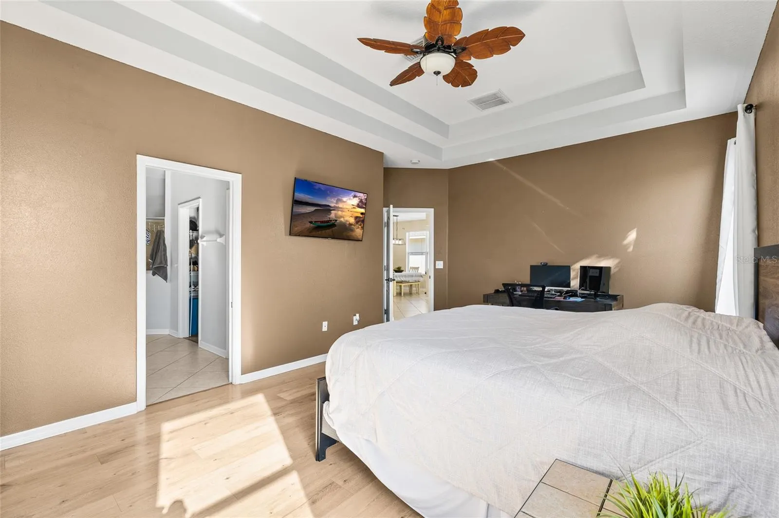 427 STONE BRIAR DR