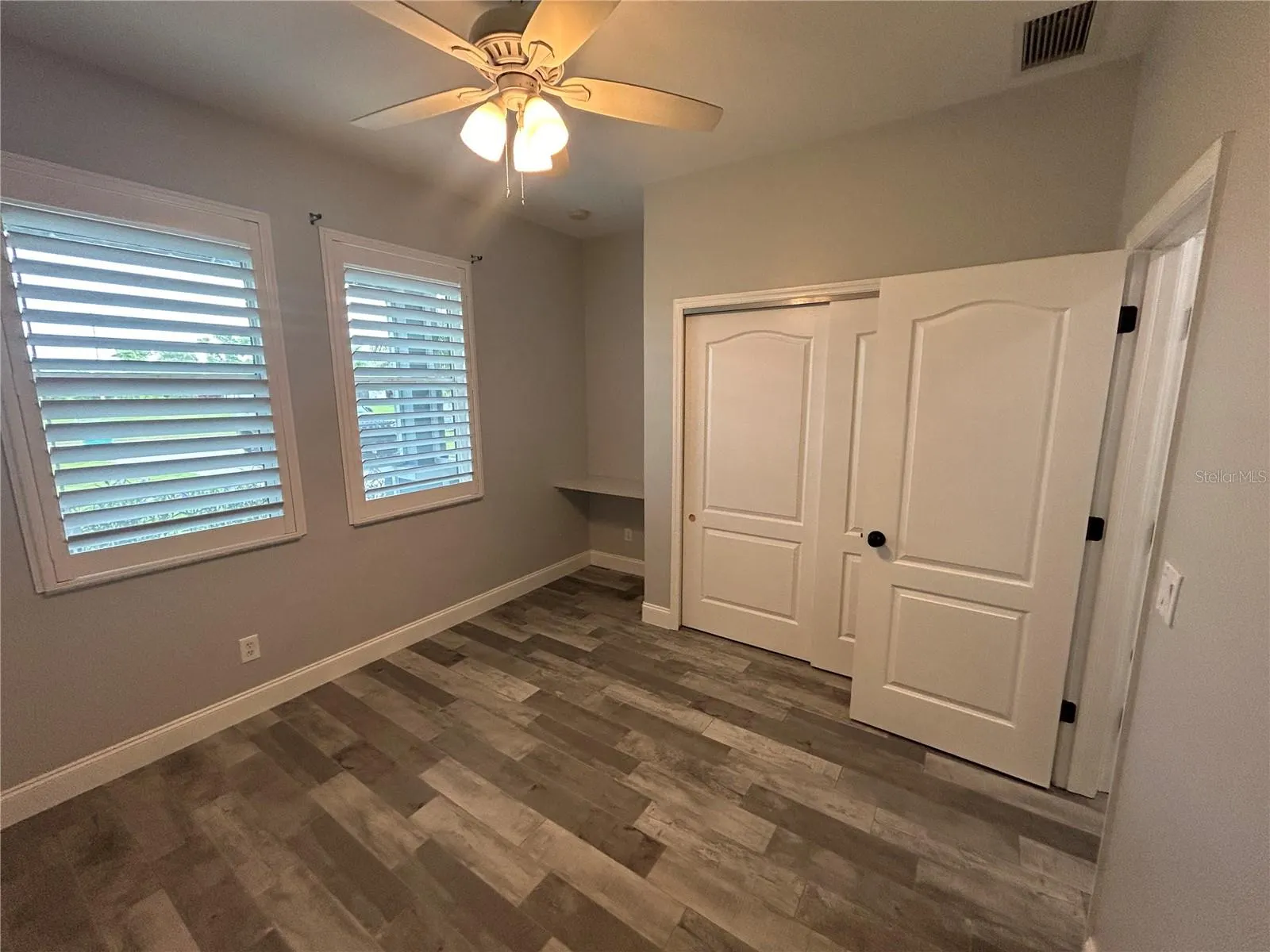 25427 DOREDO DR
