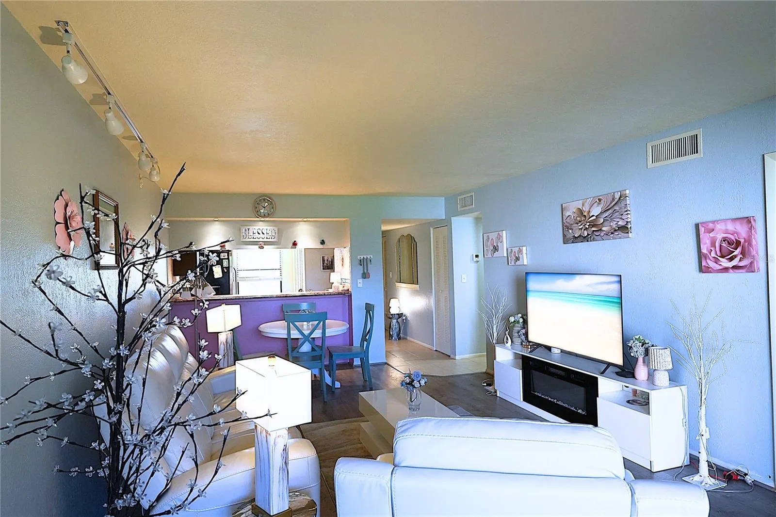 1999 KINGS HWY #16B, #16B