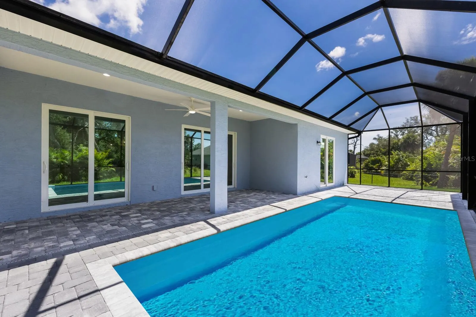 105 SPUR DR