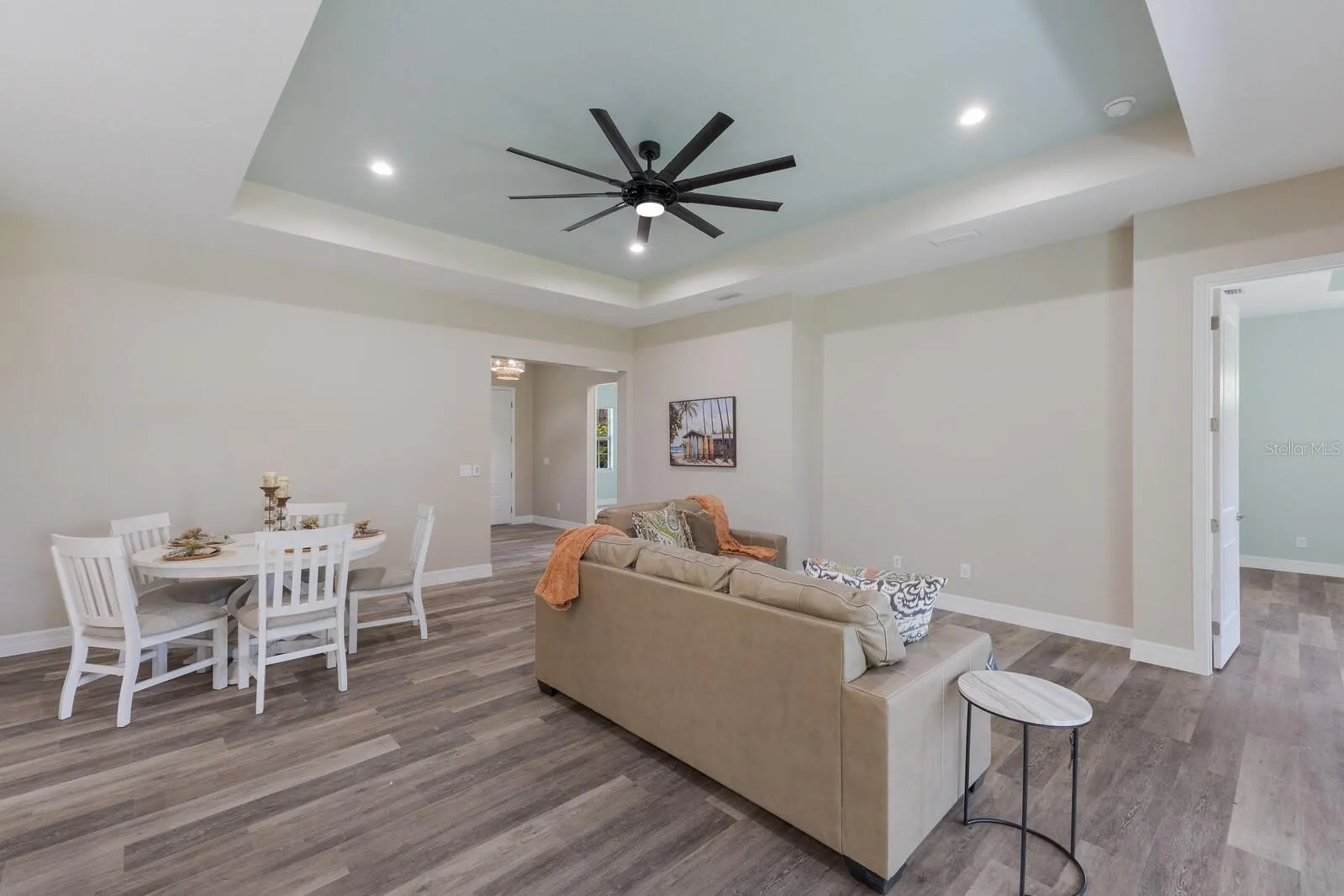 105 SPUR DR