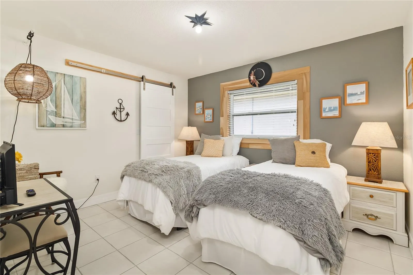 1428 KITTIWAKE DR