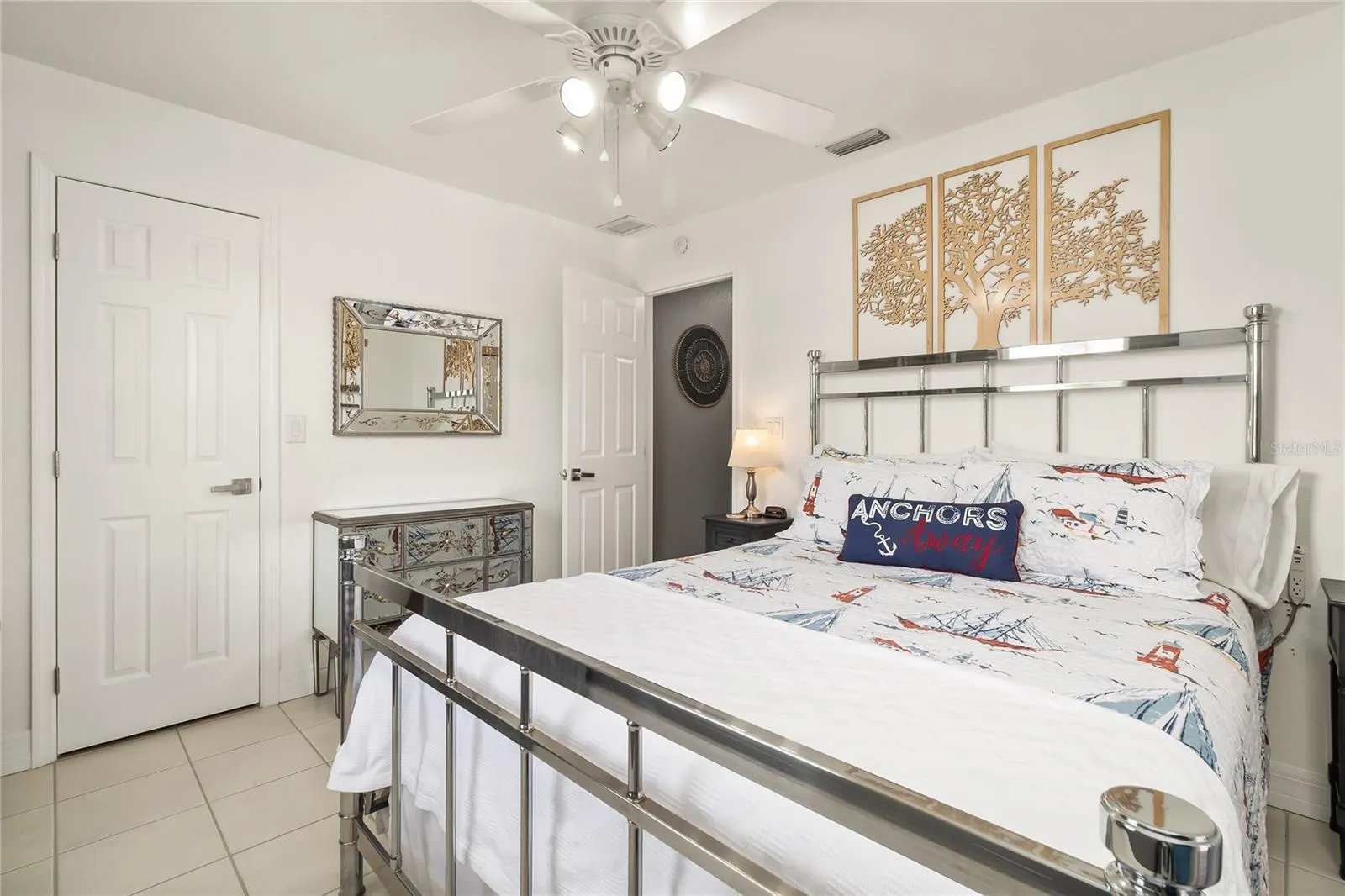 1428 KITTIWAKE DR